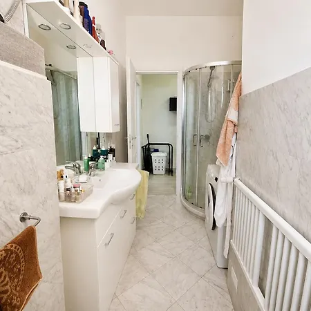 Sky Station - Panoramic View & Ac Bed & Breakfast Modena